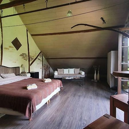 Unique Room With Great View In A Former Old Barn Troche Bagian luar foto
