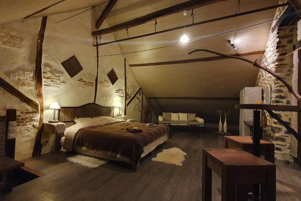 Unique Room With Great View In A Former Old Barn Troche Bagian luar foto