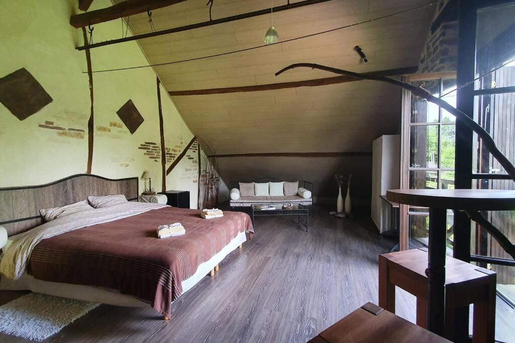 Unique Room With Great View In A Former Old Barn Troche Bagian luar foto